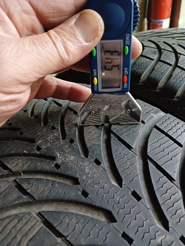 Opony suv komplet