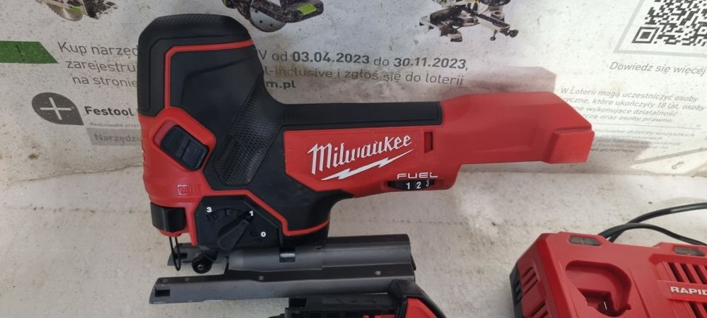 24R Wyzynarka Milwaukee m18 fbjs