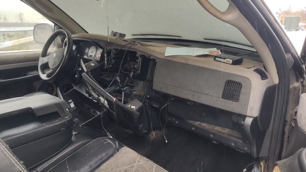 DODG RAM 1500 по запчястям