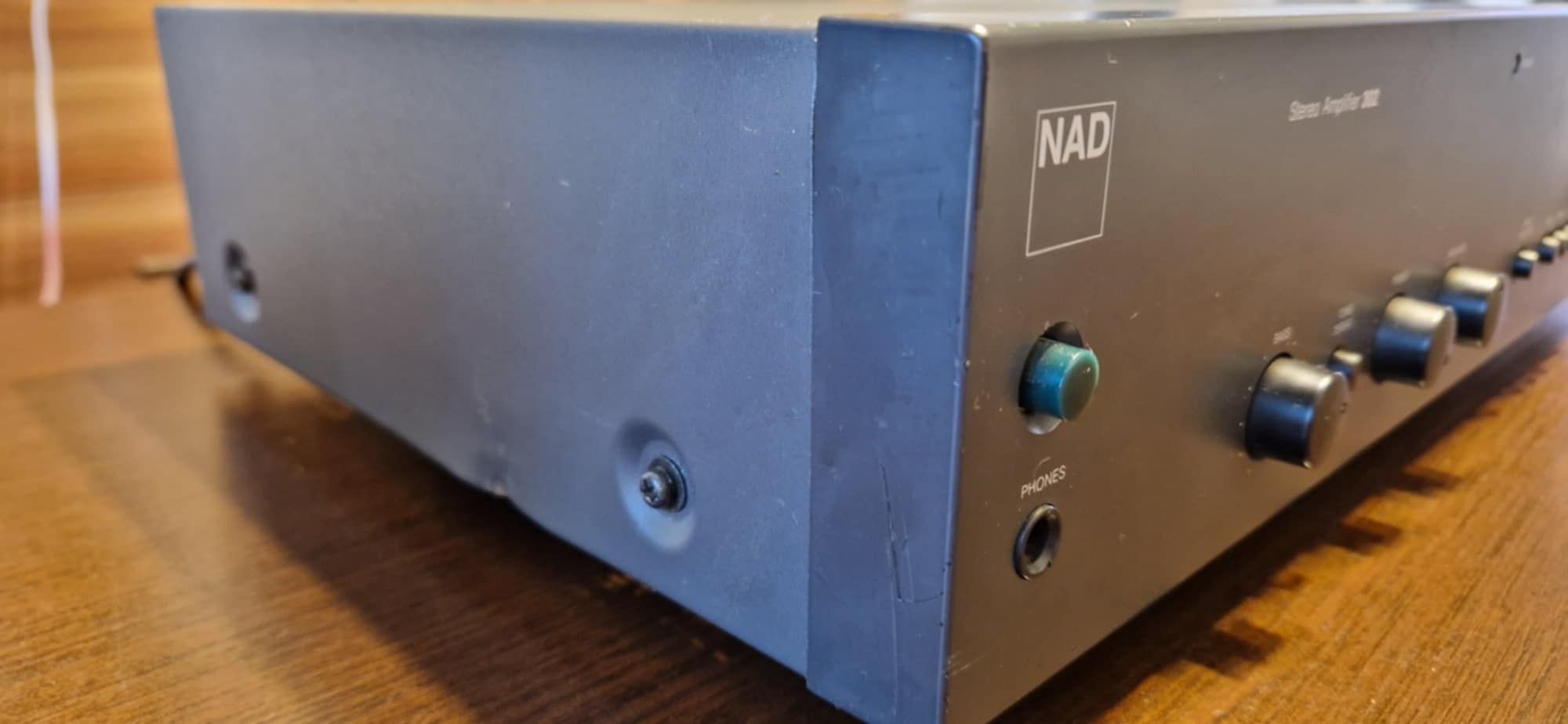 Nad 302 wzmacniacz
