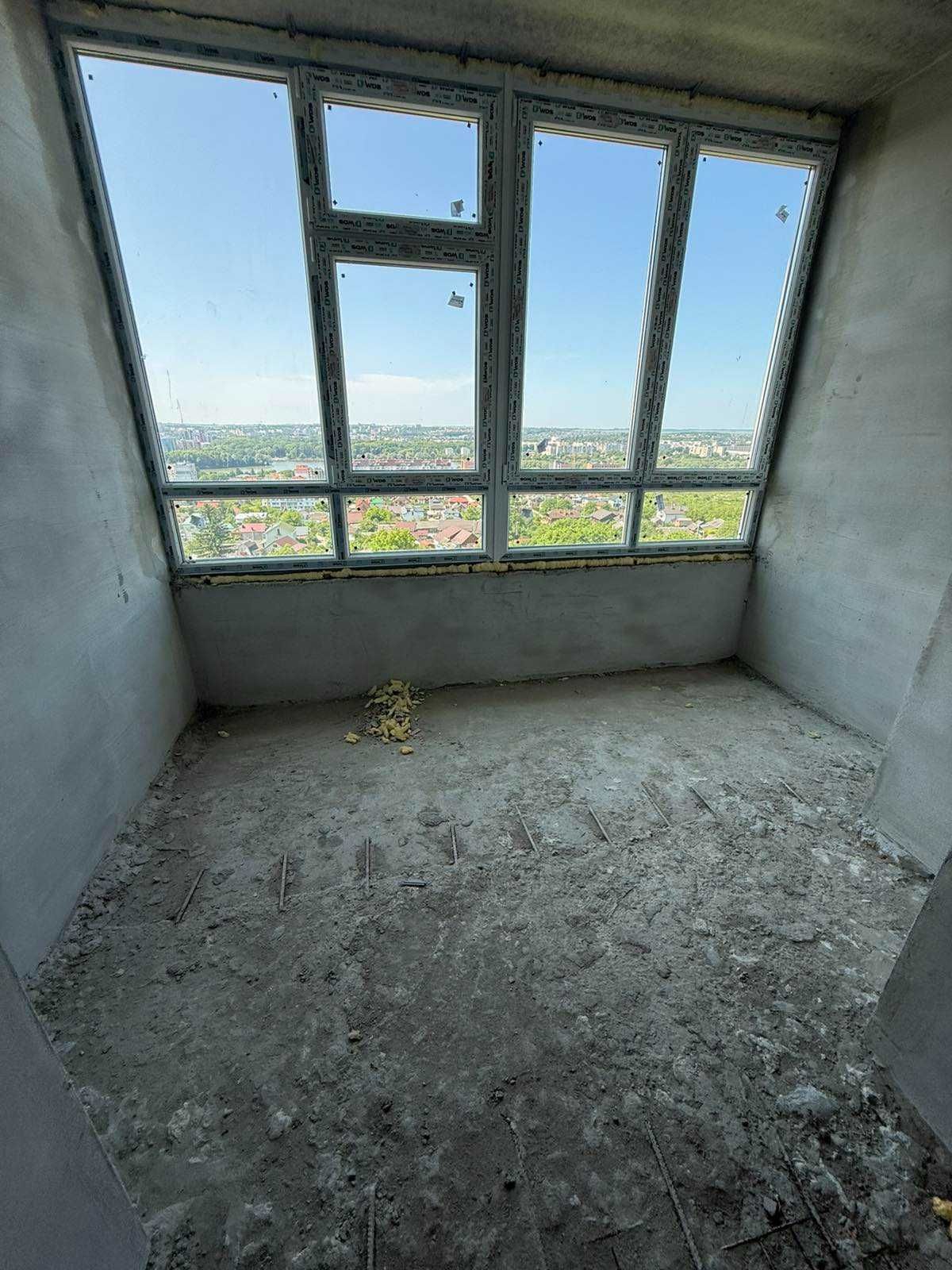 Продаж 1 км квартири в новобудові з видом на річку, р-н  Виставка