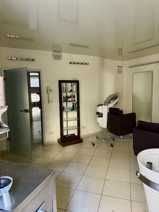 Оренда комерційного приміщення 550 м2