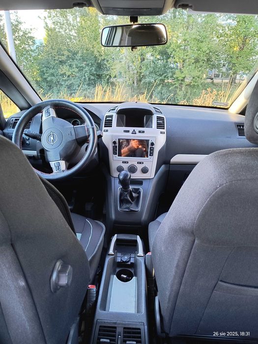 Opel Zafira B 140 KM 7 osoboby po lifcie - zadbany
