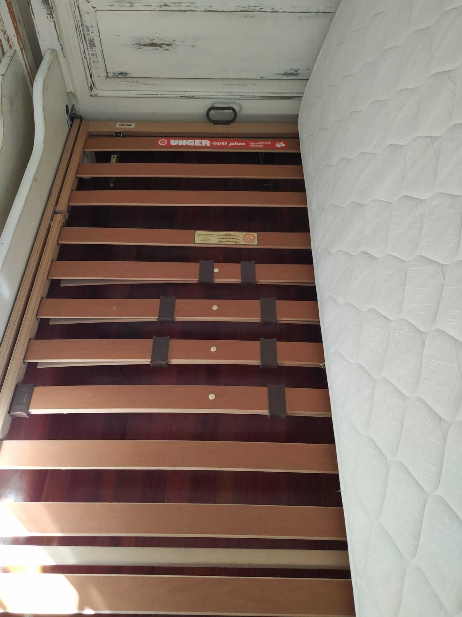 Cama de solteiro (duas)