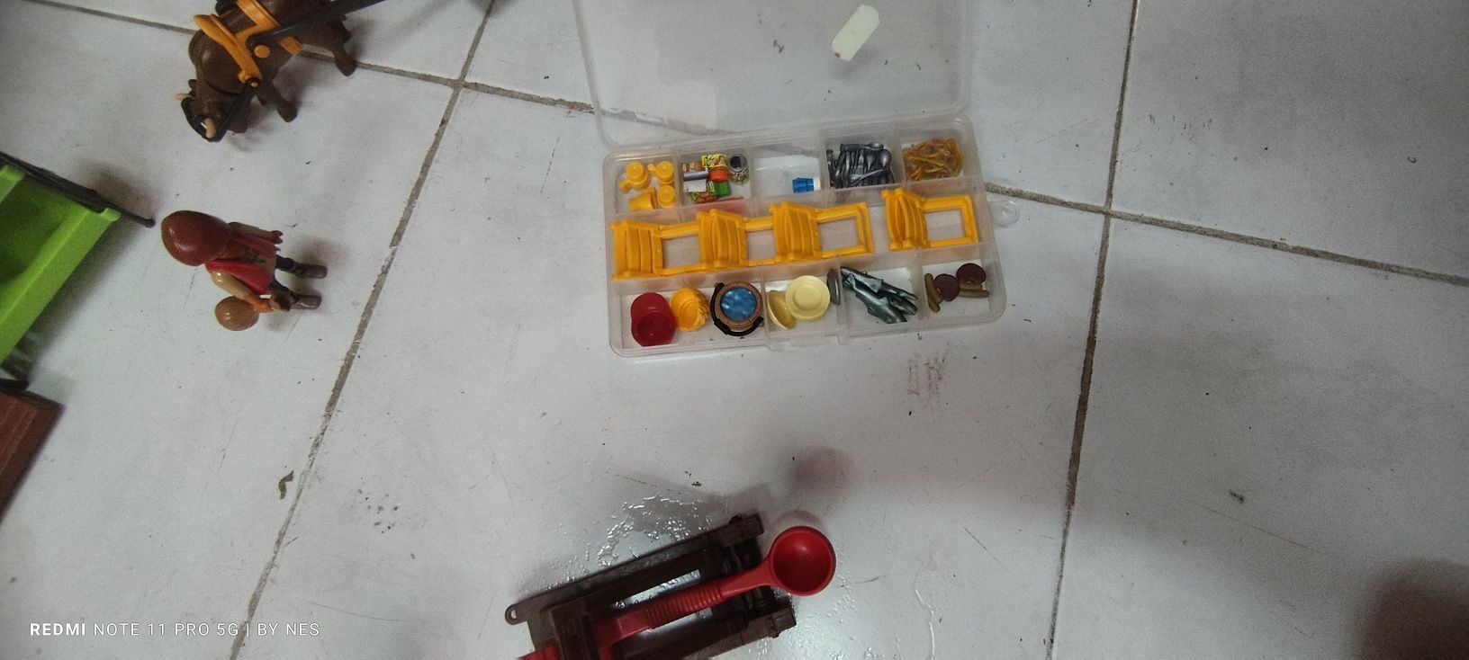 Playmobil cabana e avião
