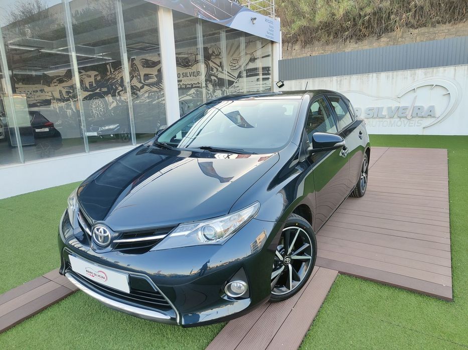 Toyota Auris 1.4 D-4D Com.+P.Sport+Navi
