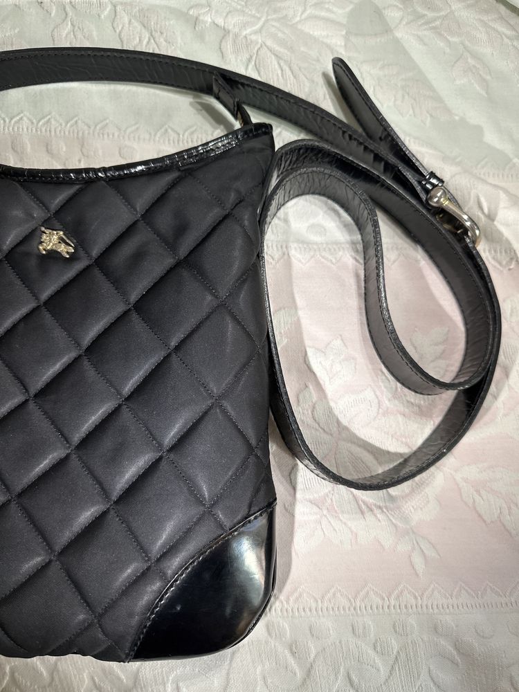 Bolsa tiracolo preta original Burberry Dryden