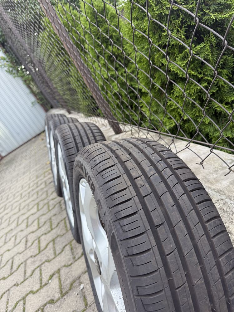 Koła Ford fiesta mk7 195/50/15 nowe opony 2024 r