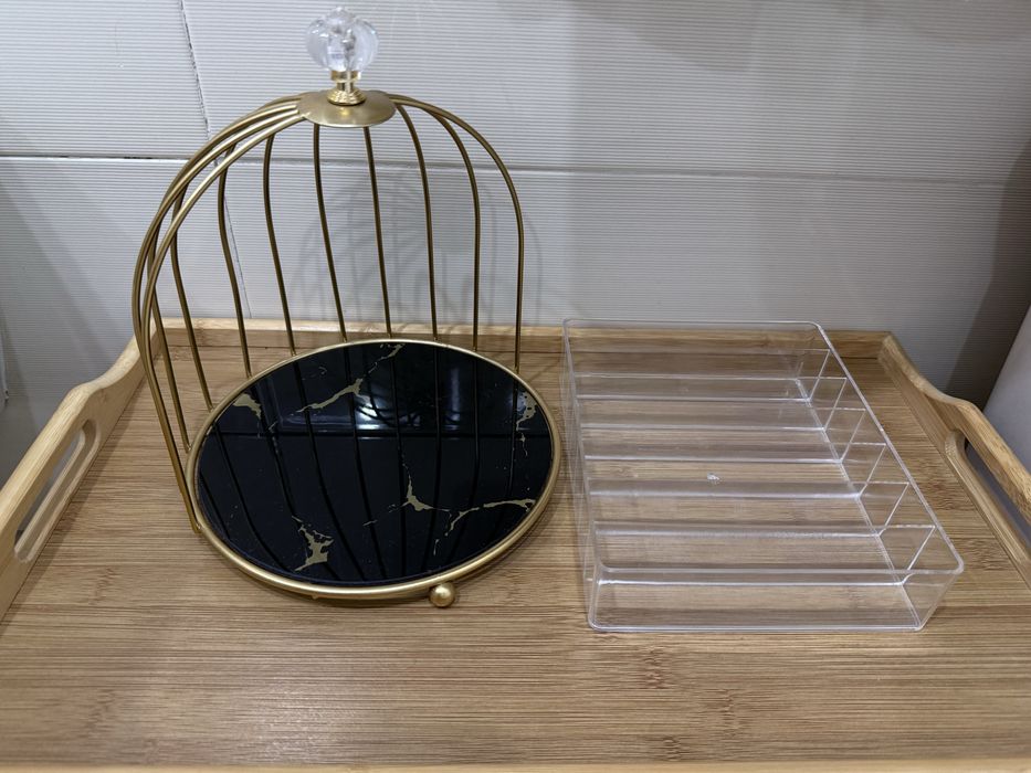 Подставка, органайзер для косметики, парфюмерии и прочего