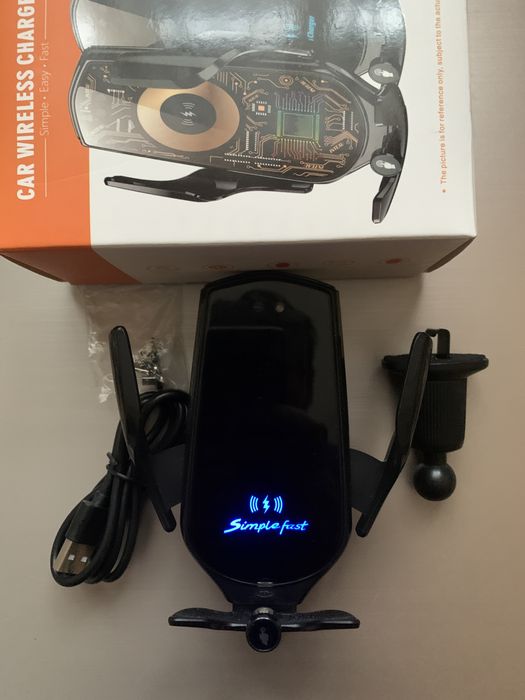 Автотримач з бездротовою зарядкою UEASE