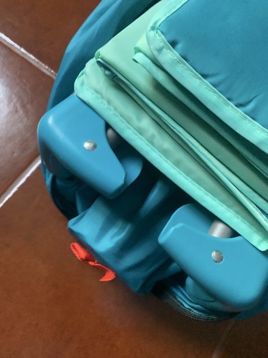 Vendo cama de viagem