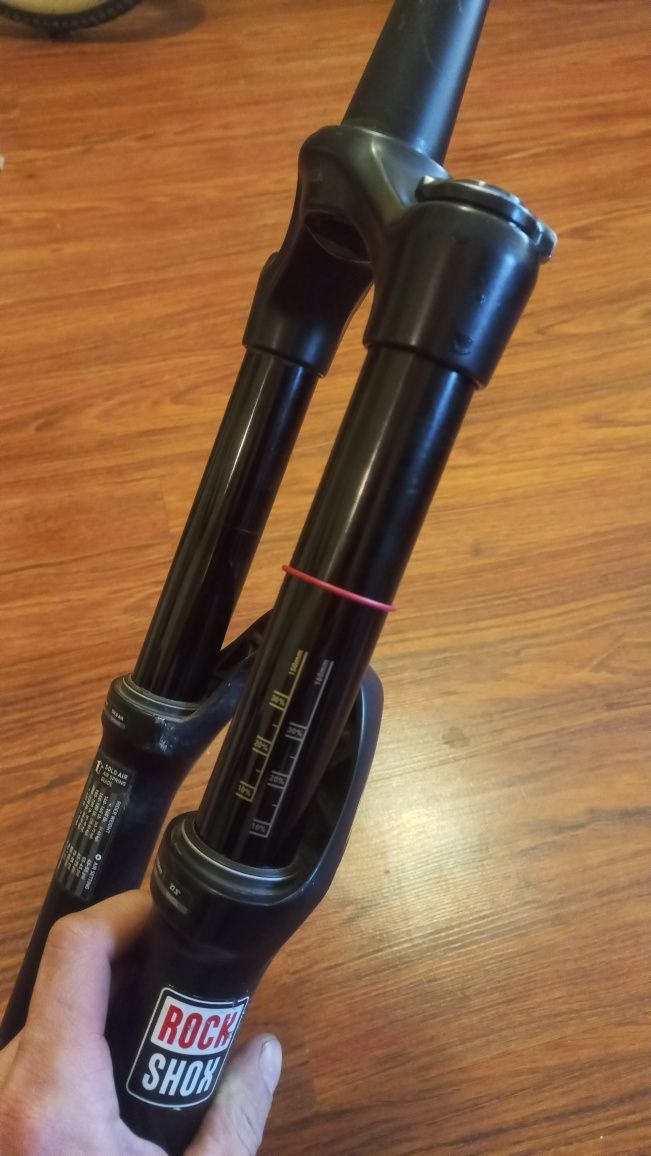 Rock shox yari 27.5