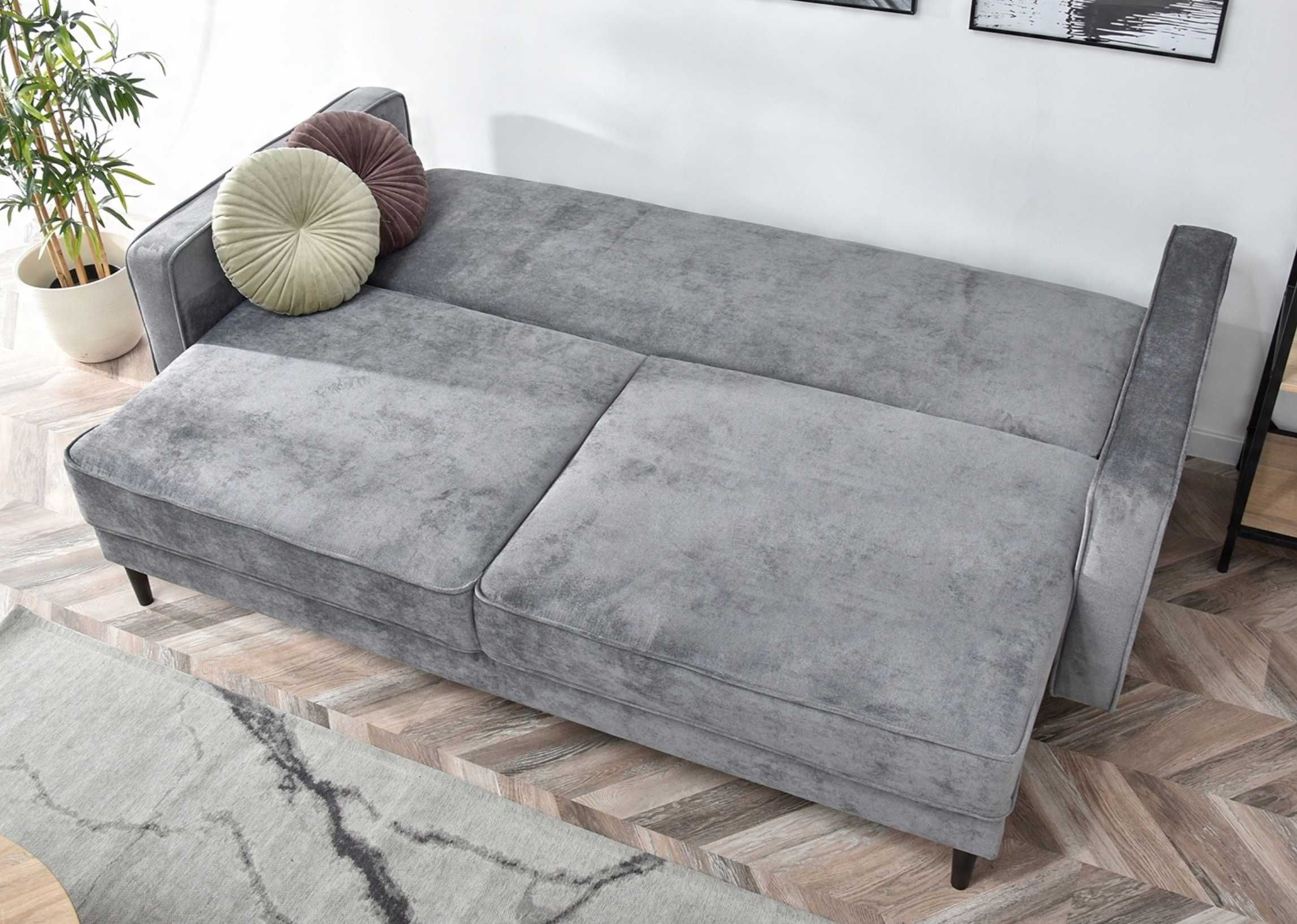 Sofa Rozkładana/ Sofa z Funkcja Spania/ Sofa z Pojemnikiem Na Pościel