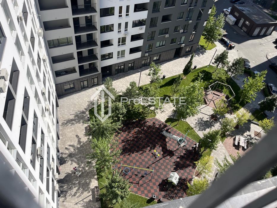 без %, з документами, ЖК заселено, ТЦ Республіка - 15 хв транспортом