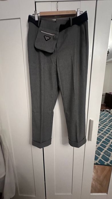 Брюки Prada с карманом