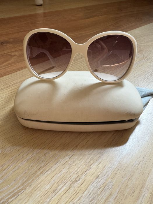 Продам солнцезащитные женские очки. Легкие удобные,модные красивые.