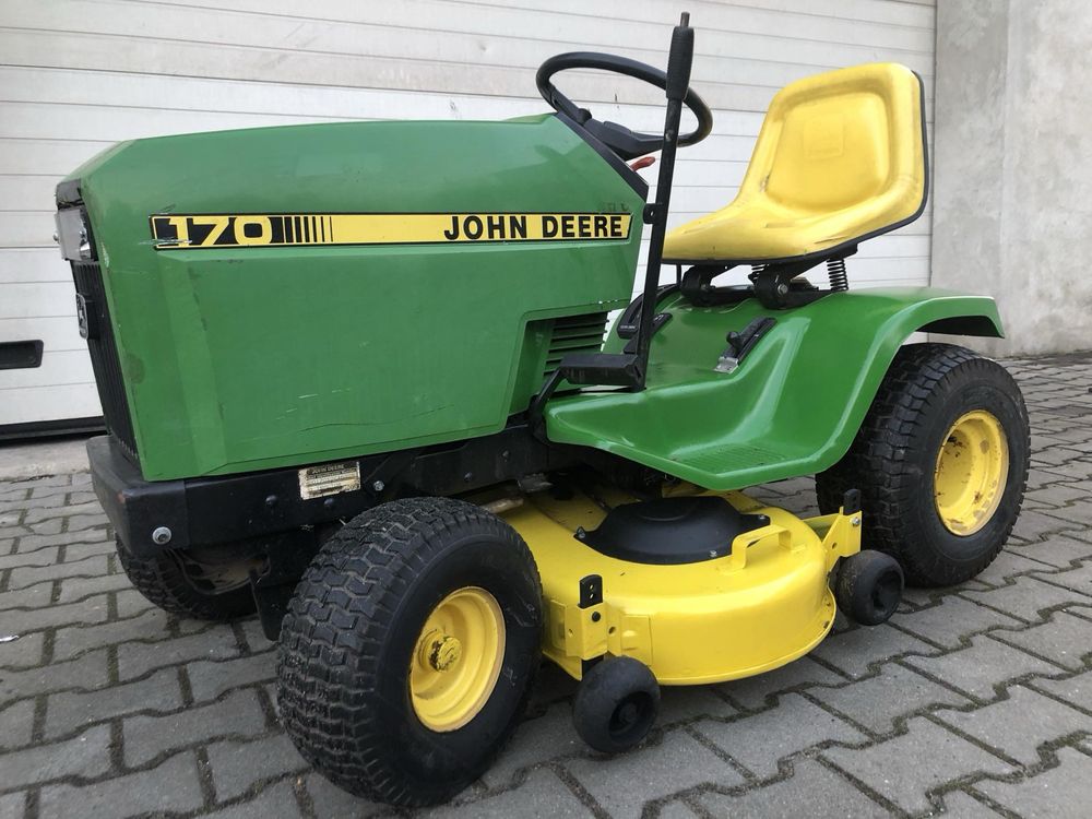 Traktorek kosiarka John deere