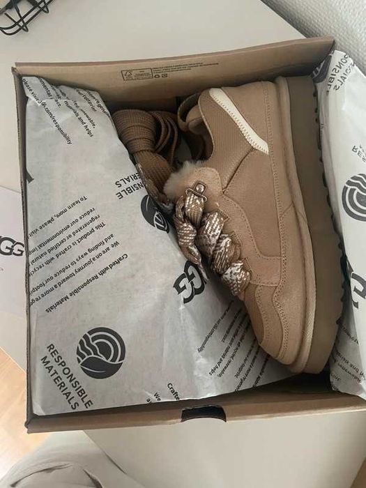 Nowe-UGGILowmeISand EU 39