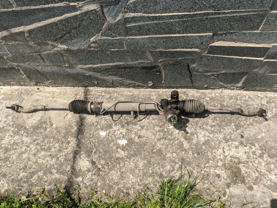 Рейка рульова з наконечниками Geely Emgrand EC7