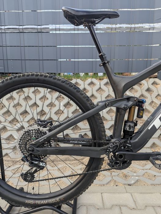 Trek slash carbon 9.9 roz. L (175 - 188cm) / Fox 38/ Fox X2/ Sram X01