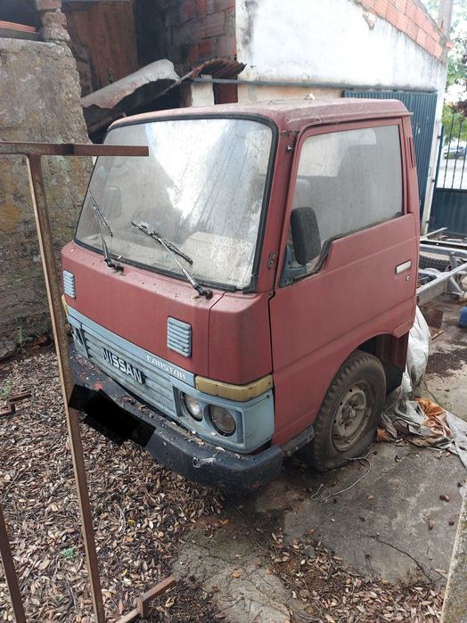 Nissan Cabstar F22  - Para peças, Vendo a carrinha completa