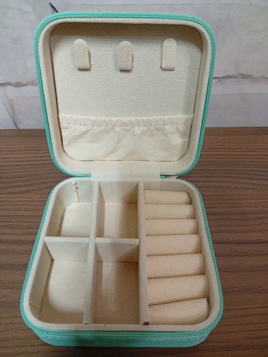 Pudełko na biżuterię mała szkatułka Stitch i Angel