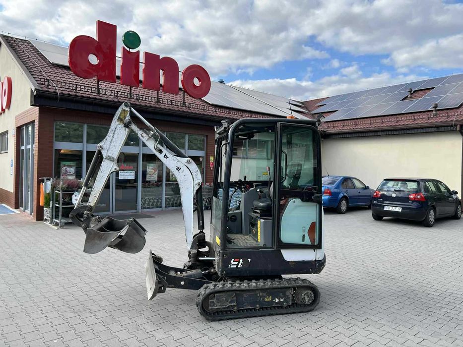 Minikoparka | Fundamenty | Wykopy | Drenaże | Roboty ziemne |