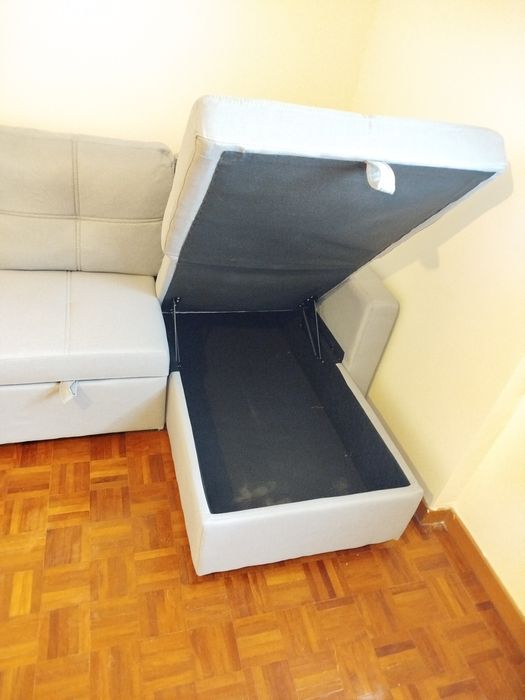 Sofá cama com chaise longue