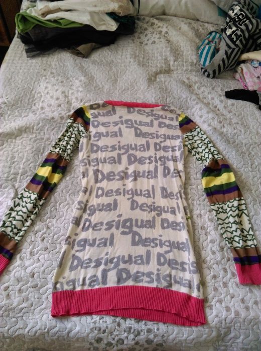 Desigual sweter