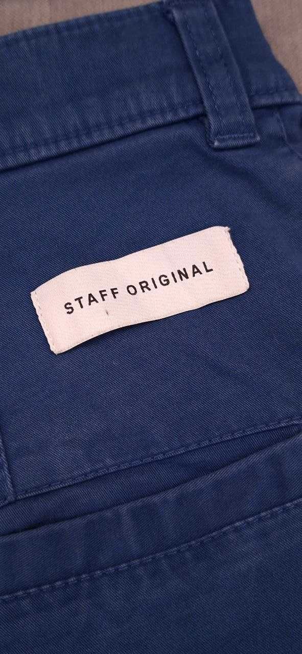 Штани від бренду STAFF