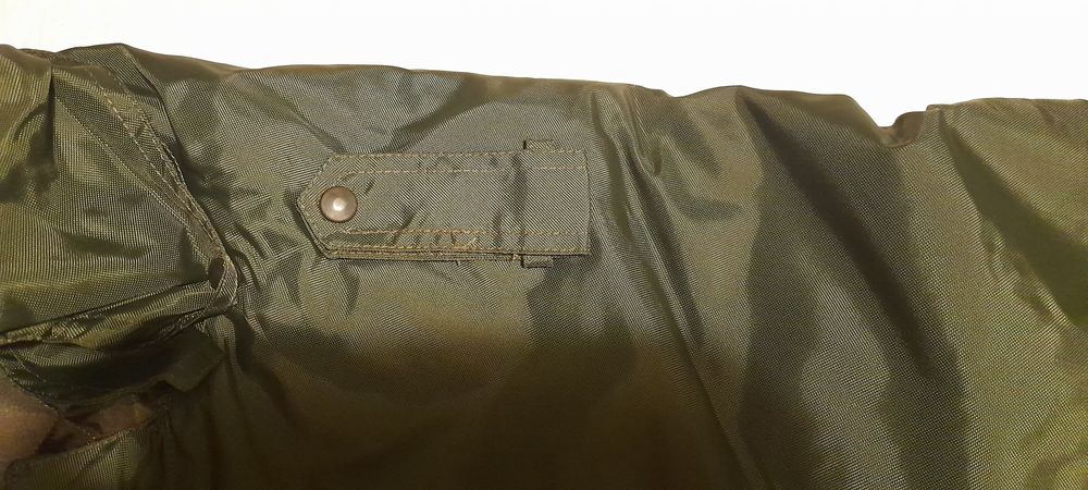 Casaco impermeável acolchoado