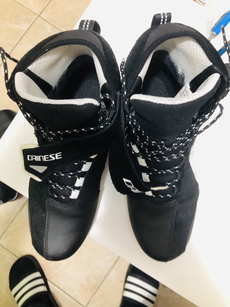 Botas de mota nr 38 Dainese de senhora em bom estado pouco usadas