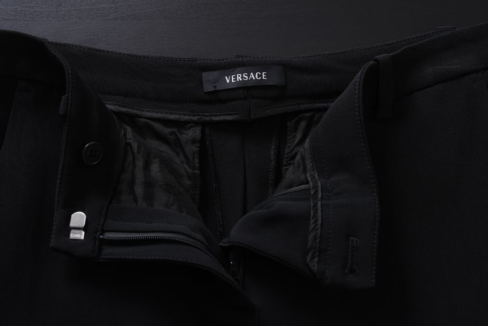 GIANNI VERSACE czarne materiałowe spodnie damskie ze streczem 34 IT 38