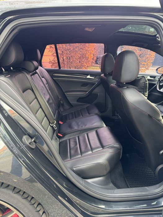 Продам Golf GTI Performance Pack 2016