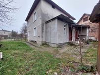 Продаж половини будинку 111,2м2 вул Зварицька м. Дрогобич