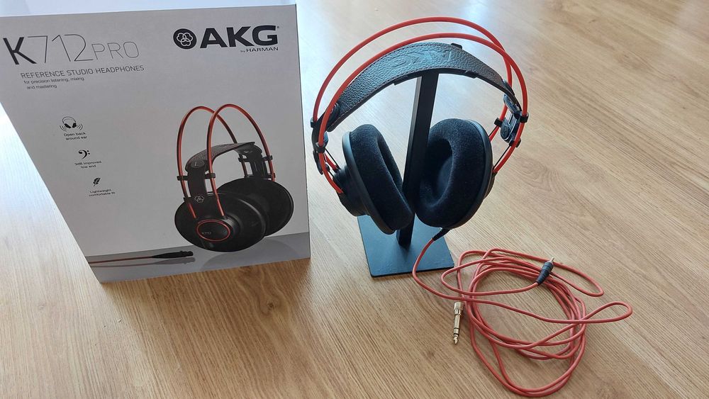 Słuchawki AKG K712 Pro - 3-miesięczne, jak nowe