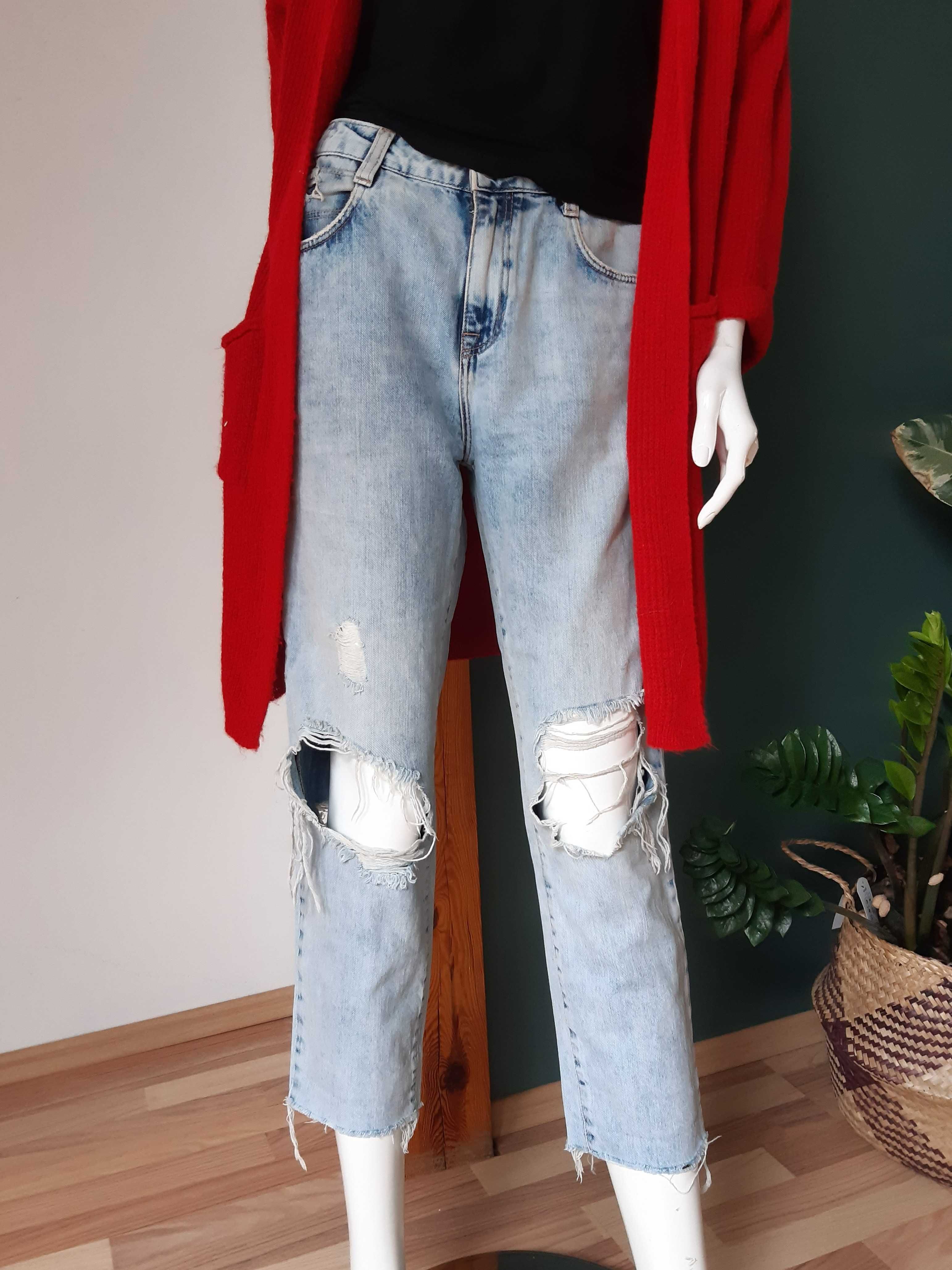 długie jasne jeansowe spodnie z dziurami luźne proste mom jeans ZARA M