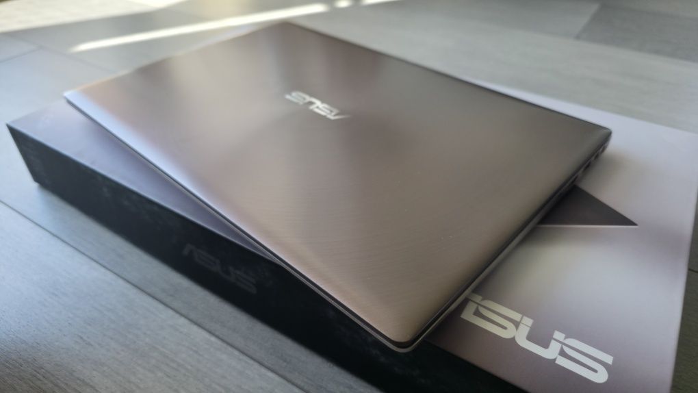 Ultrabook ASUS ZenBook UX303L