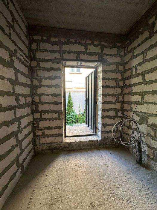 ВИГІДНО! Таунхаус біля моря на Фонтані — за ціною квартири!