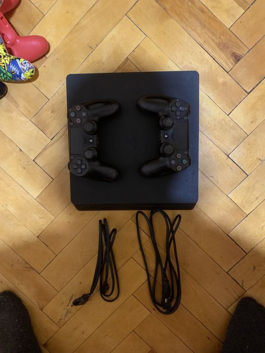 Sony Playstation 4 slim 1 tb