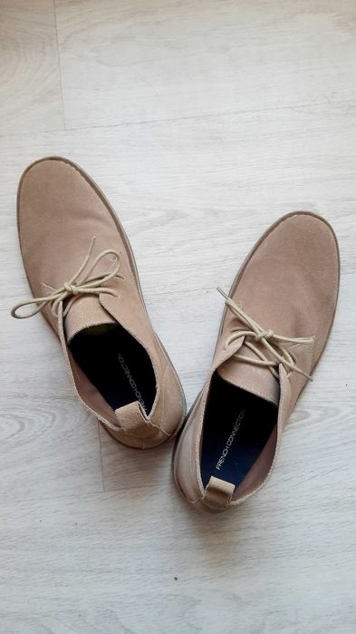 Черевики замшеві (дезерти) беж. 42 р