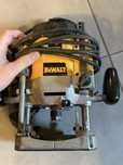 Frezarka dewalt 2000W