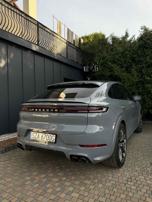 Porsche Cayenne E Hybryd Salon Polska