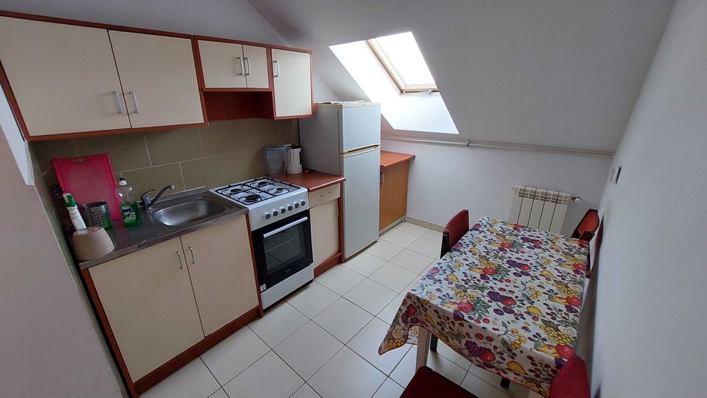 Wynajmę 3 pokojowe mieszkanie w domku