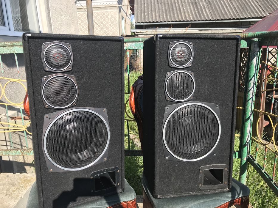 Акустична система Radiotechnika S90
