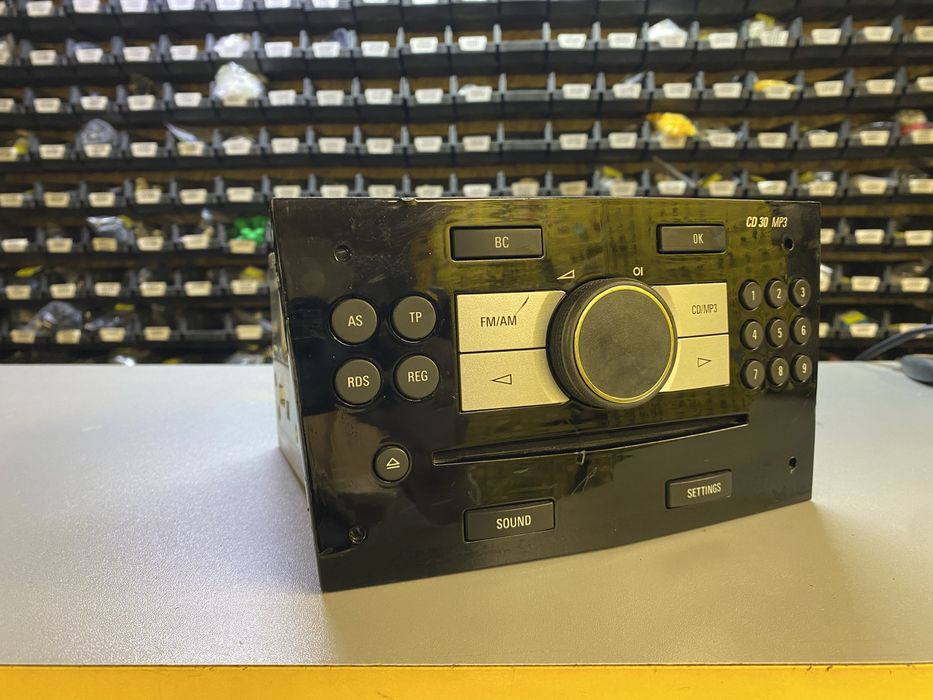 Магнітола CD 30 MP3 CARPASS Opel Astra H, Zafira B, Vectra C