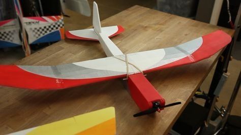 RC plane самолёт на радиоуправлении летающие крыло wing frsky flysky