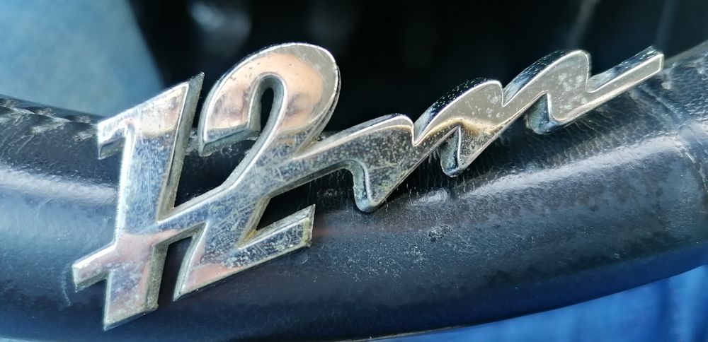 simbolo antigo ford taunus 12 m