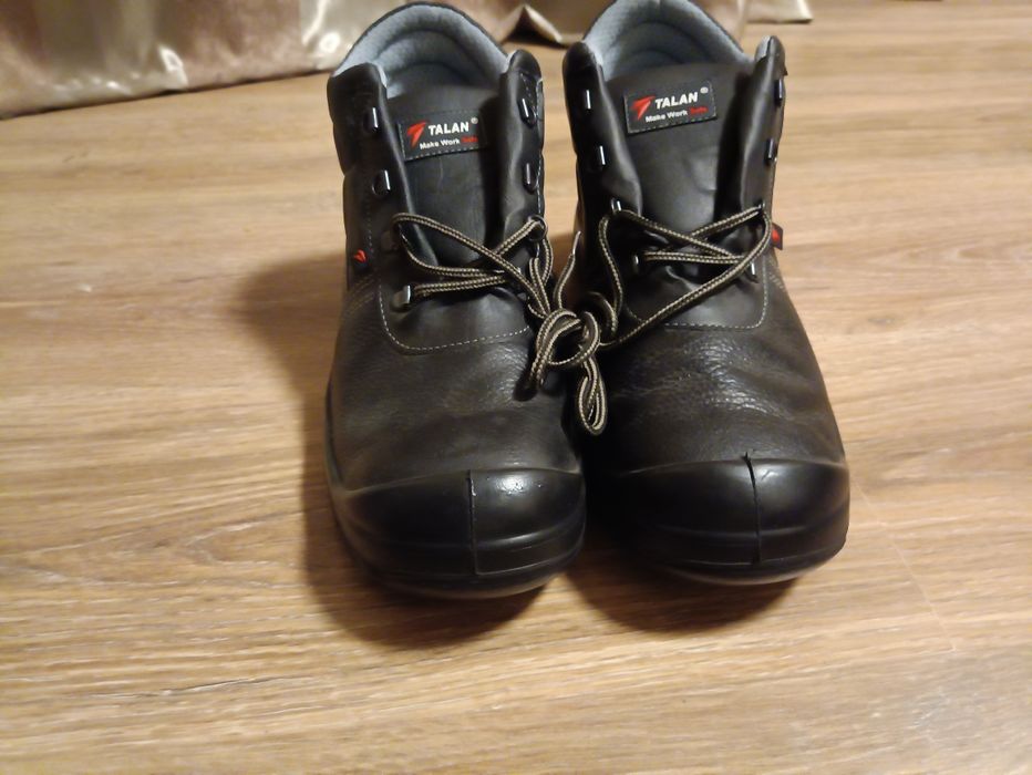 Ботинки рабочие фирмы TALAN (41 размер)