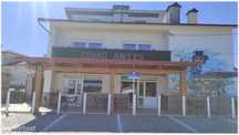 Moradia Villa V3 + Restaurante +  Trespasse Comercial em Oliveira de F